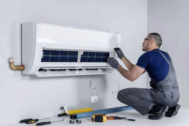 L'installation et l'adaptabilité de Midea