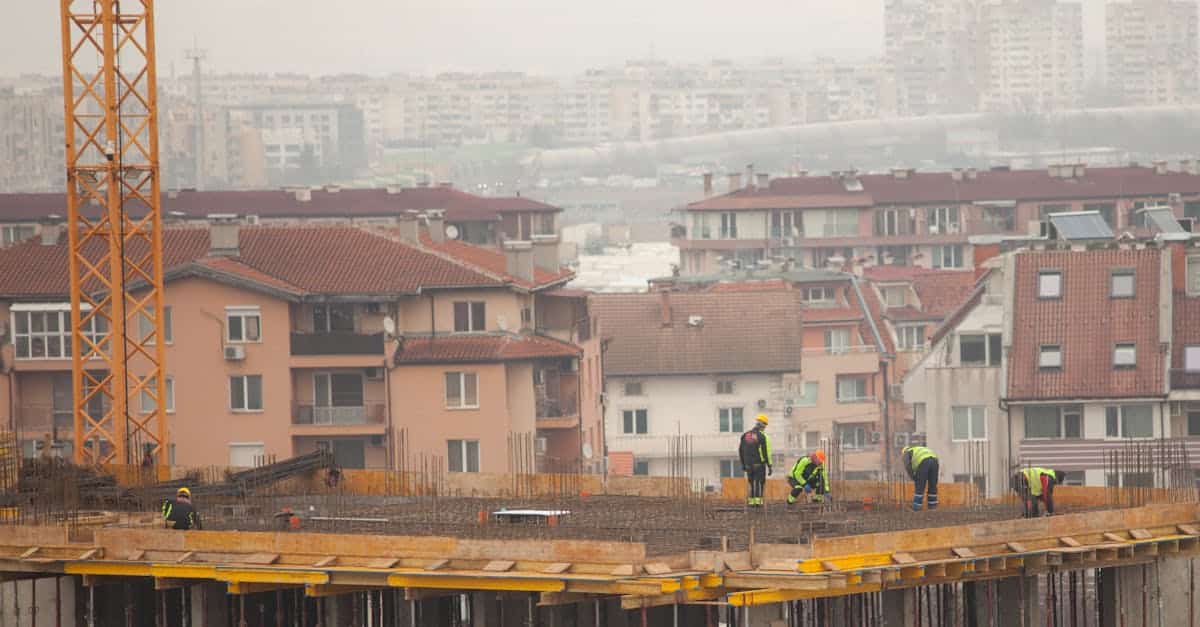découvrez nos services professionnels de construction pour tous vos projets, garantissant qualité, durabilité et respect des délais.