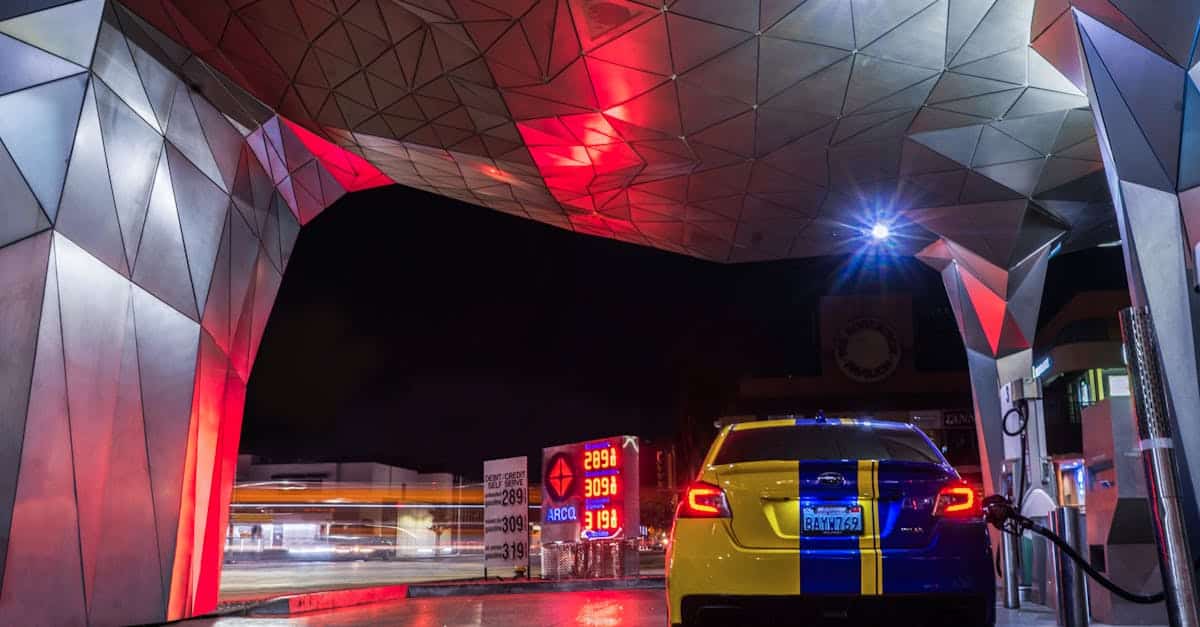 augmentation des prix du carburant : découvrez les causes, les impacts sur le budget des consommateurs et les solutions possibles pour faire face à cette hausse.
