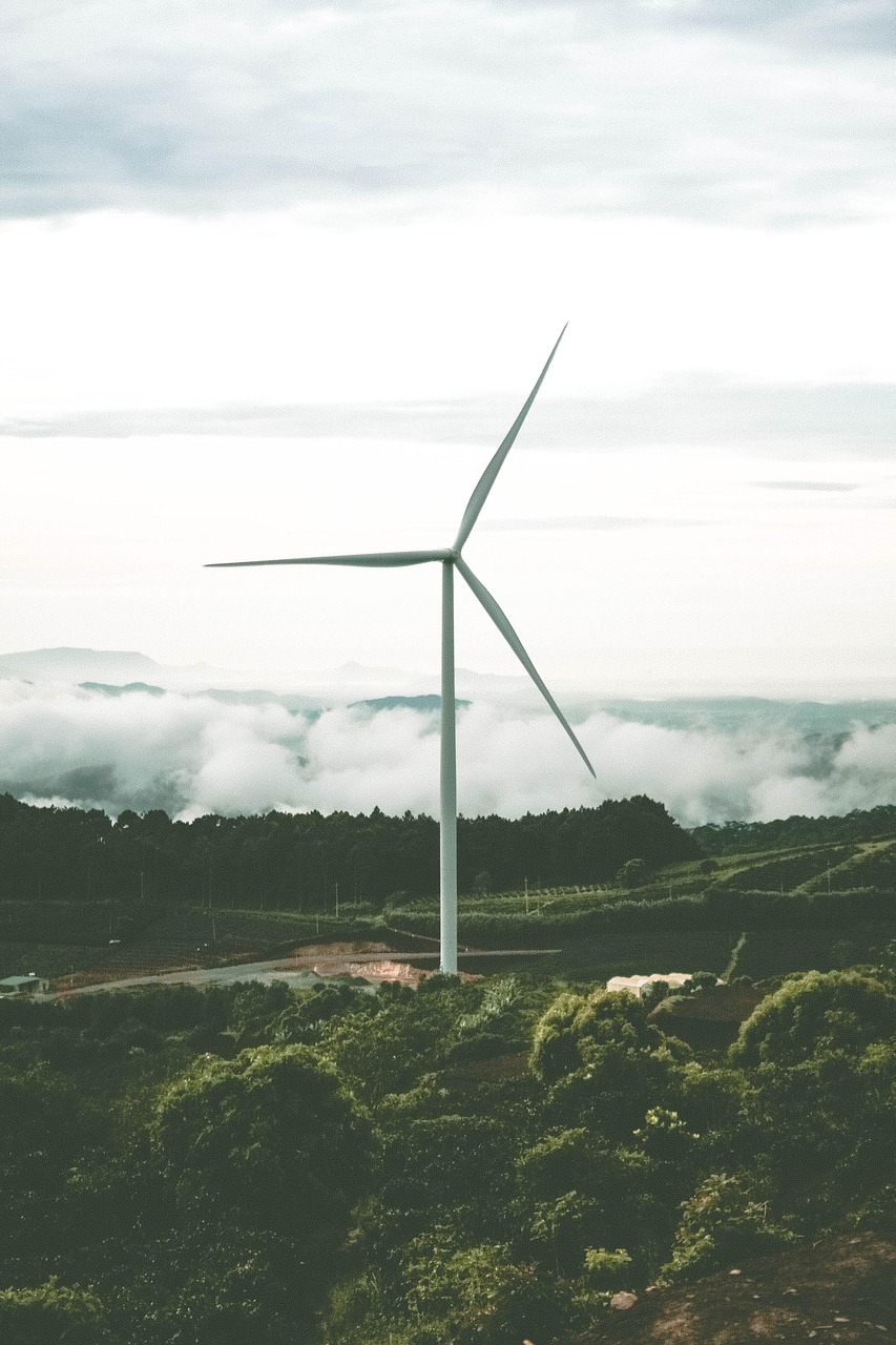 découvrez la cartographie des énergies renouvelables pour mieux comprendre et exploiter les ressources durables telles que le solaire, l'éolien, et l'hydroélectricité.