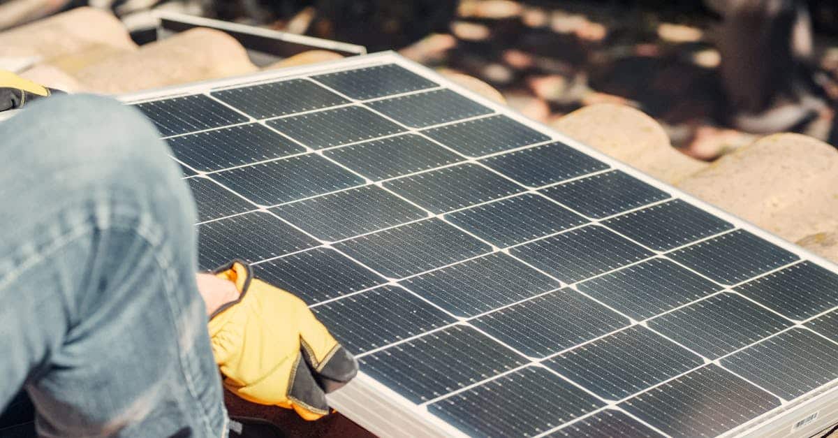 découvrez les avantages de l'énergie solaire, une source d'énergie renouvelable, propre et économique pour un avenir durable.