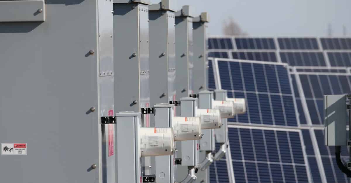 découvrez les avantages de l'énergie solaire, une source d'énergie renouvelable, propre et économique pour un avenir durable.