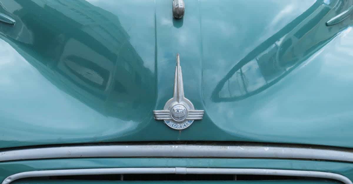 découvrez l'univers fascinant des voitures vintage, alliant style rétro et charme d'antan pour les passionnés d'automobiles classiques.