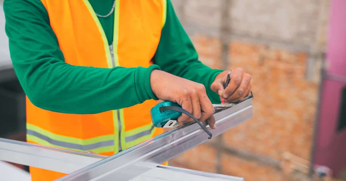 découvrez nos solutions personnalisées pour vêtements de travail adaptés aux professionnels hvac, alliant confort et fonctionnalité pour vos interventions.
