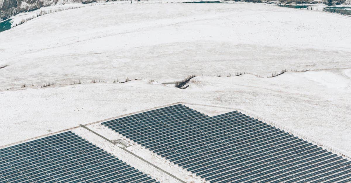 découvrez la croissance mondiale de l'énergie solaire, ses tendances actuelles, les innovations technologiques et l'impact sur la transition énergétique globale.