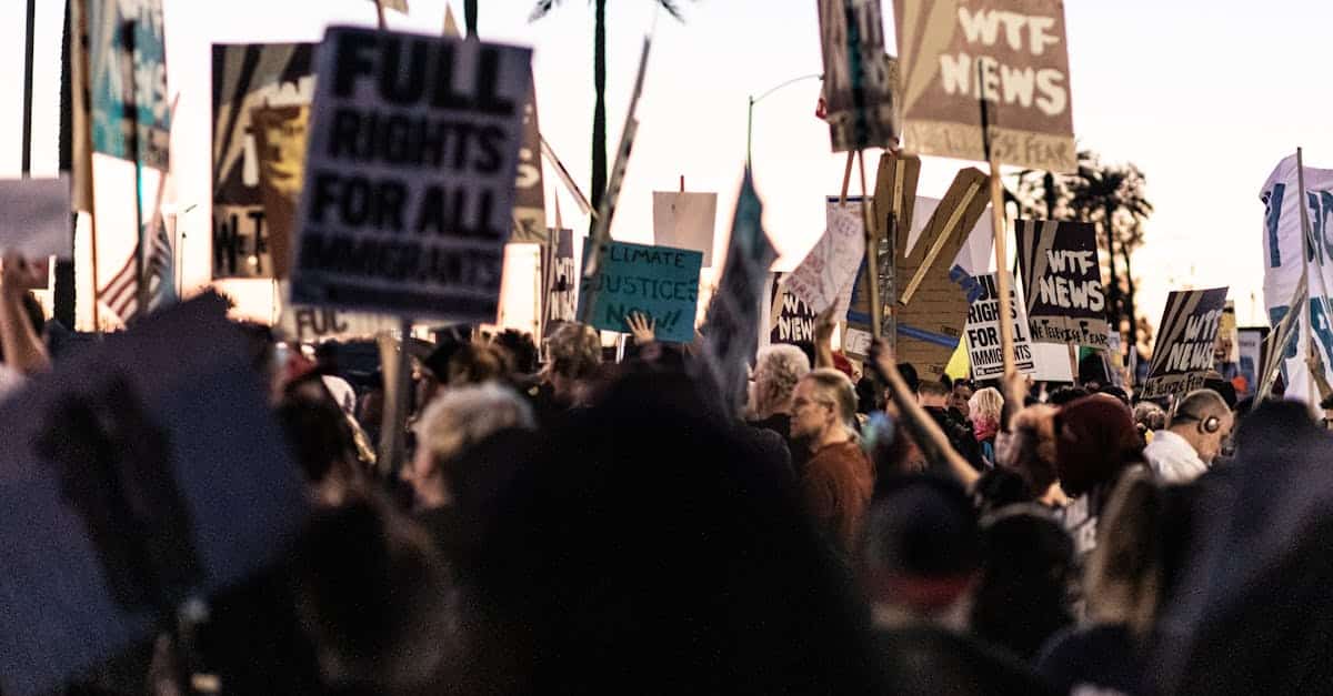 découvrez tout sur le concept de protestation, ses formes, son histoire et son impact social à travers le temps.