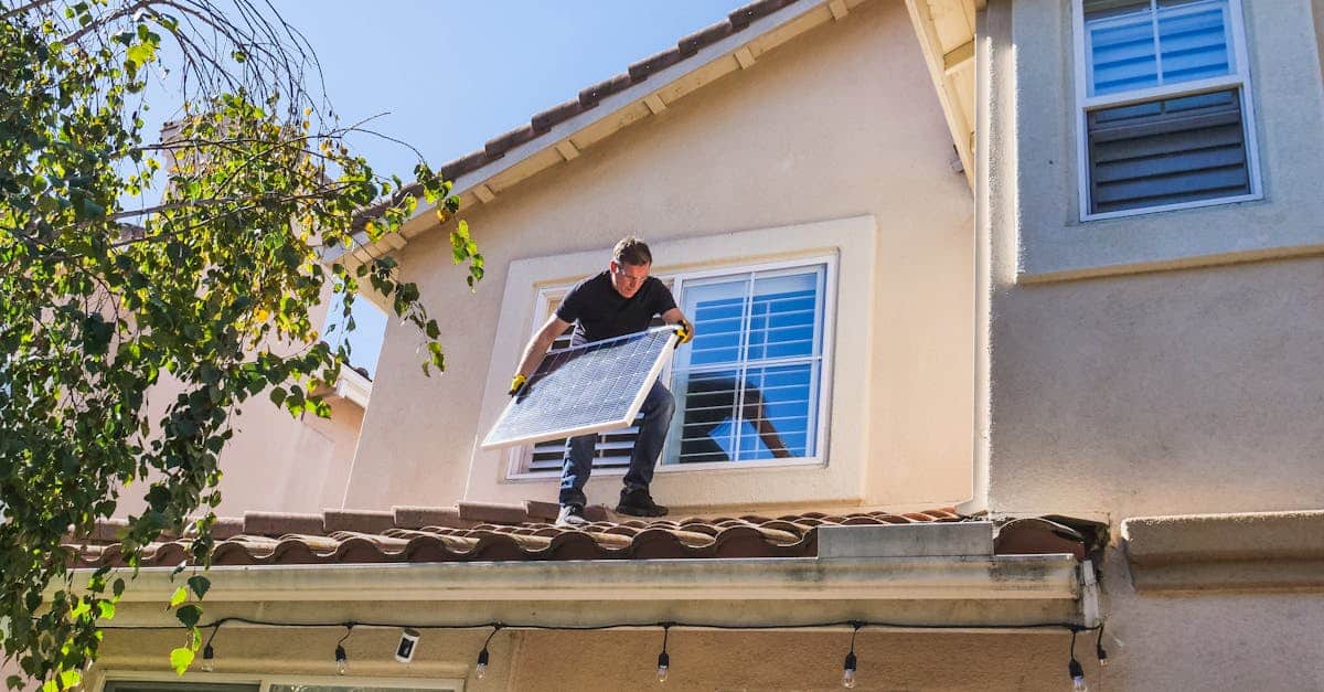 remplacement de panneaux solaires : services professionnels pour assurer l'efficacité et la durabilité de votre installation photovoltaïque.