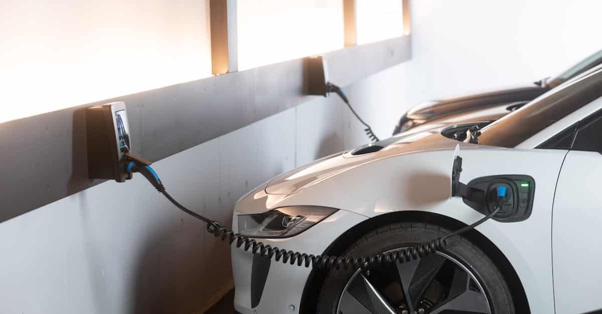 découvrez nos solutions de recharge électrique rapides et efficaces pour tous vos véhicules. profitez d'une énergie propre et économique grâce à nos stations de charge innovantes.