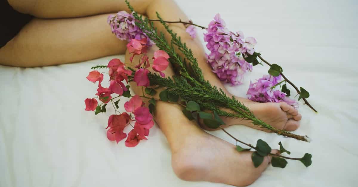 découvrez les plantes efficaces pour soulager les jambes lourdes et améliorer la circulation sanguine naturellement.