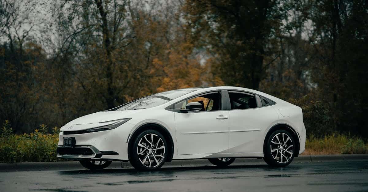 découvrez les incitations à l'achat pour les voitures électriques et hybrides, incluant les aides financières, subventions et avantages fiscaux disponibles pour faciliter votre transition vers une mobilité plus écologique.