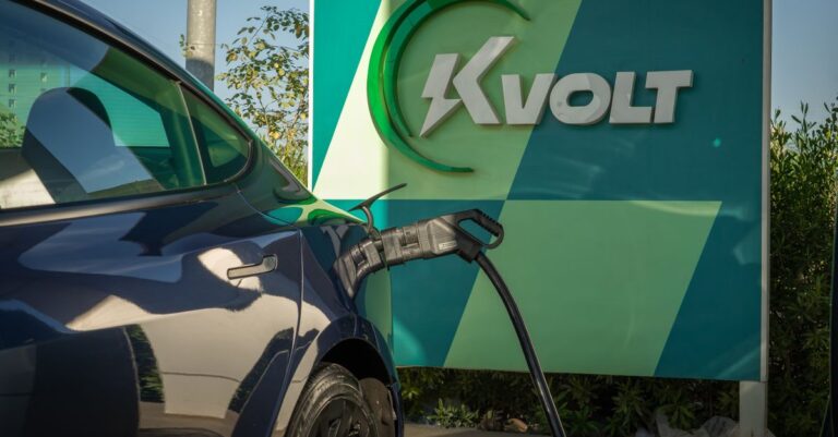découvrez les dernières innovations et modèles de voitures électriques en 2026, alliant performance, écologie et technologie avancée pour une mobilité durable.