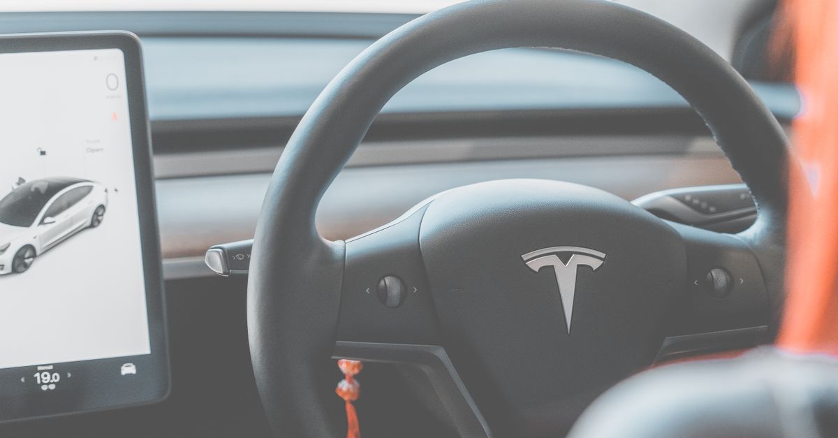 découvrez la tesla model, une voiture électrique innovante alliant performance, design moderne et technologie avancée pour une expérience de conduite unique.