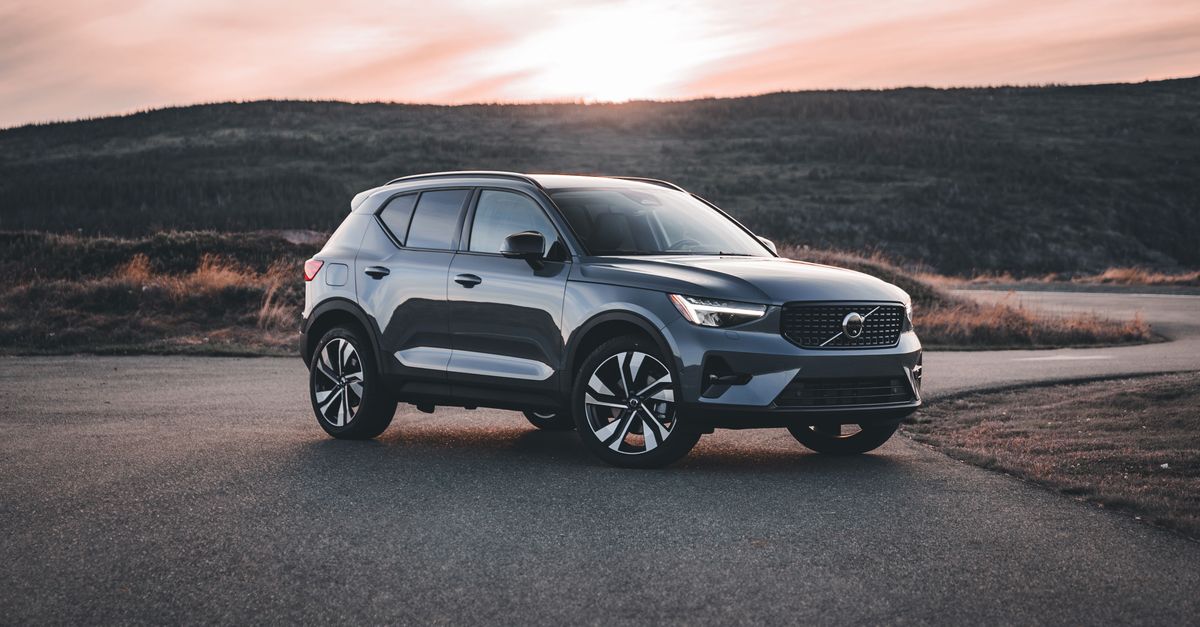 découvrez le polestar 4, un suv électrique alliant design scandinave, performance innovante et technologies avancées pour une expérience de conduite unique.