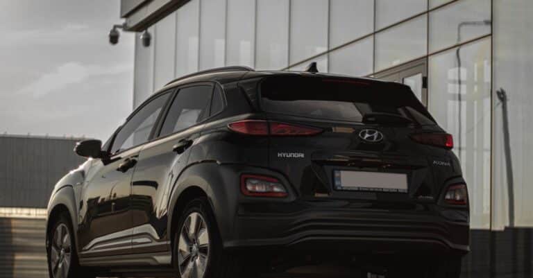 découvrez le hyundai tucson, un suv au design affirmé qui allie confort, technologie et polyvalence pour accompagner tous vos trajets.