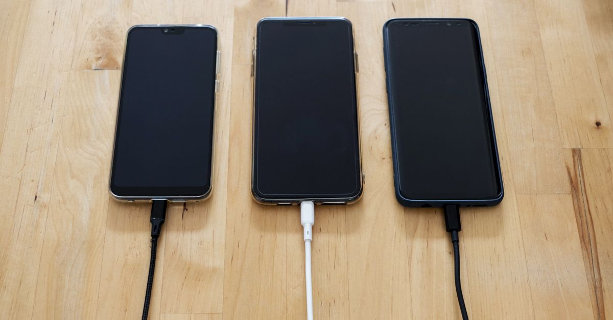 découvrez la recharge ultra-rapide : rechargez vos appareils en un temps record grâce à une technologie performante, pratique et conçue pour votre quotidien.